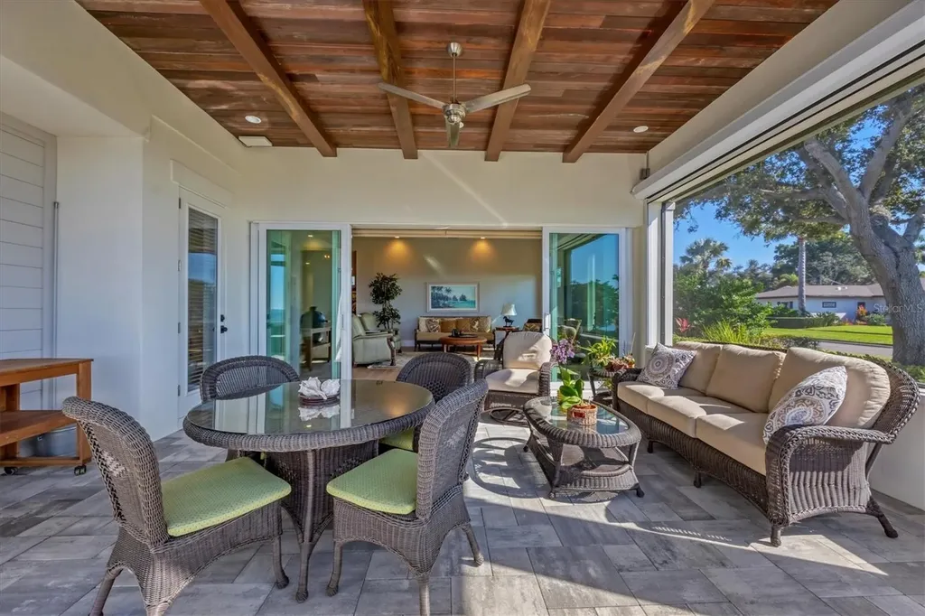 7927 Longbay Boulevard Sarasota FL 34243