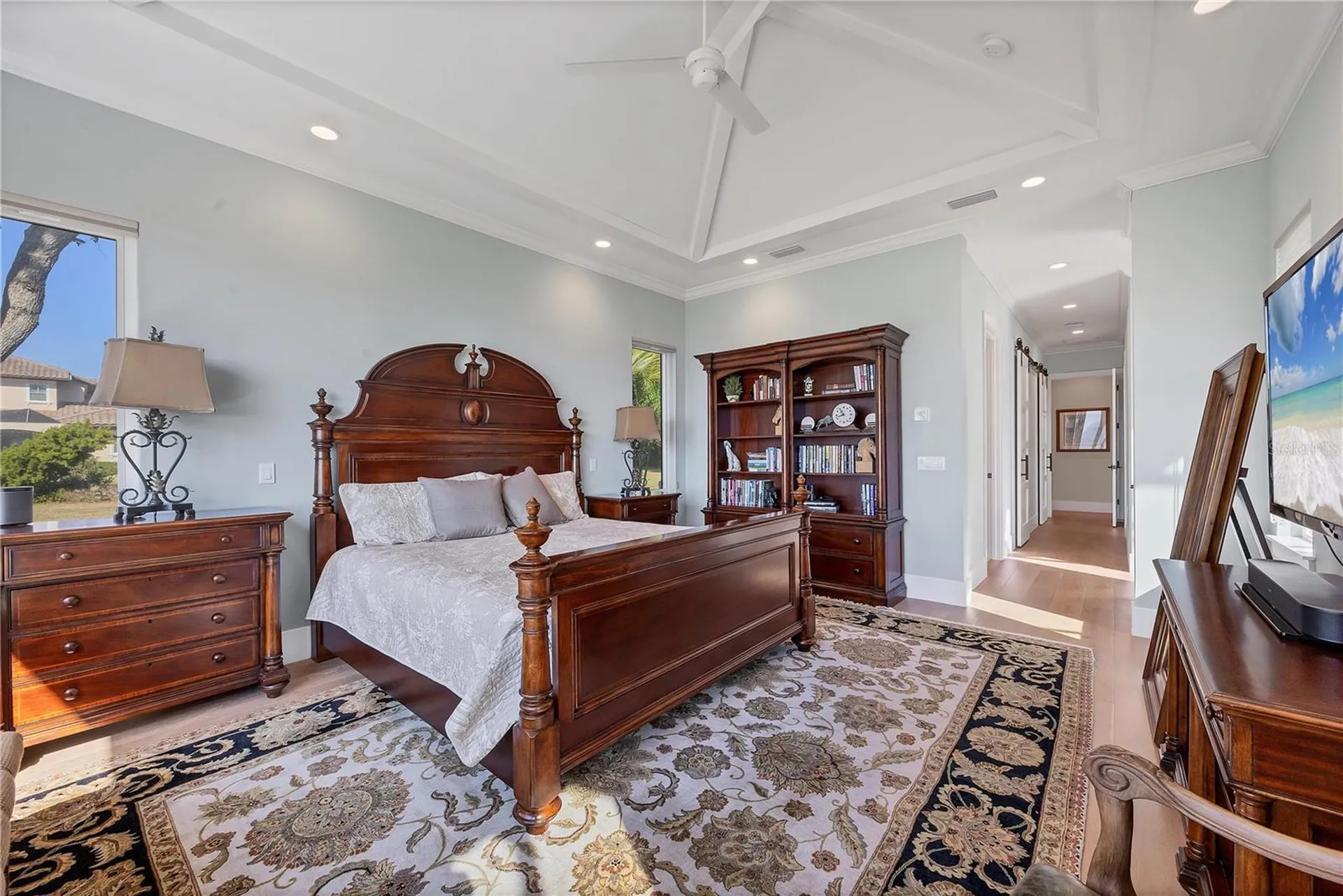 7927 Longbay Boulevard Sarasota FL 34243