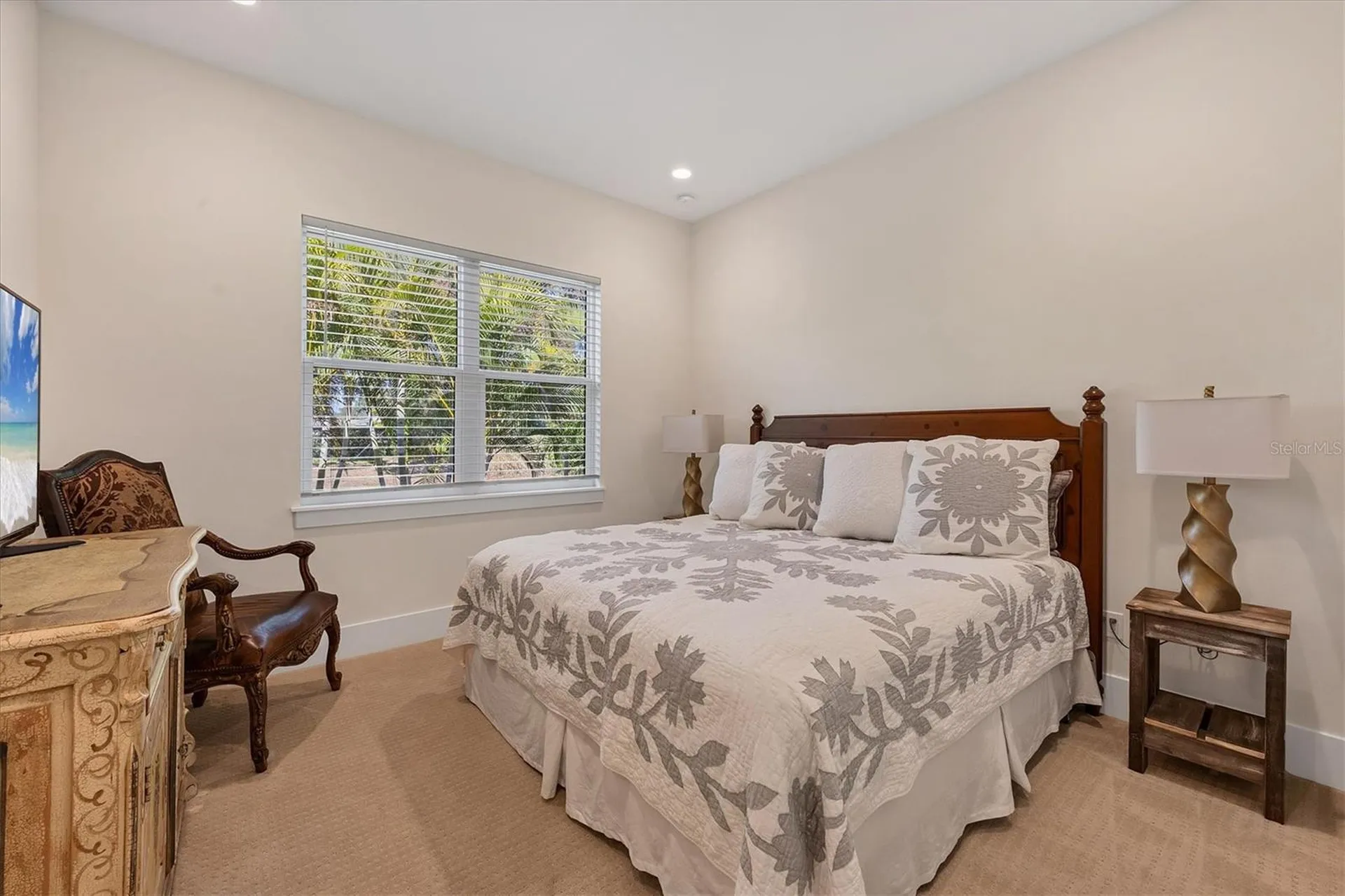 7927 Longbay Boulevard Sarasota FL 34243