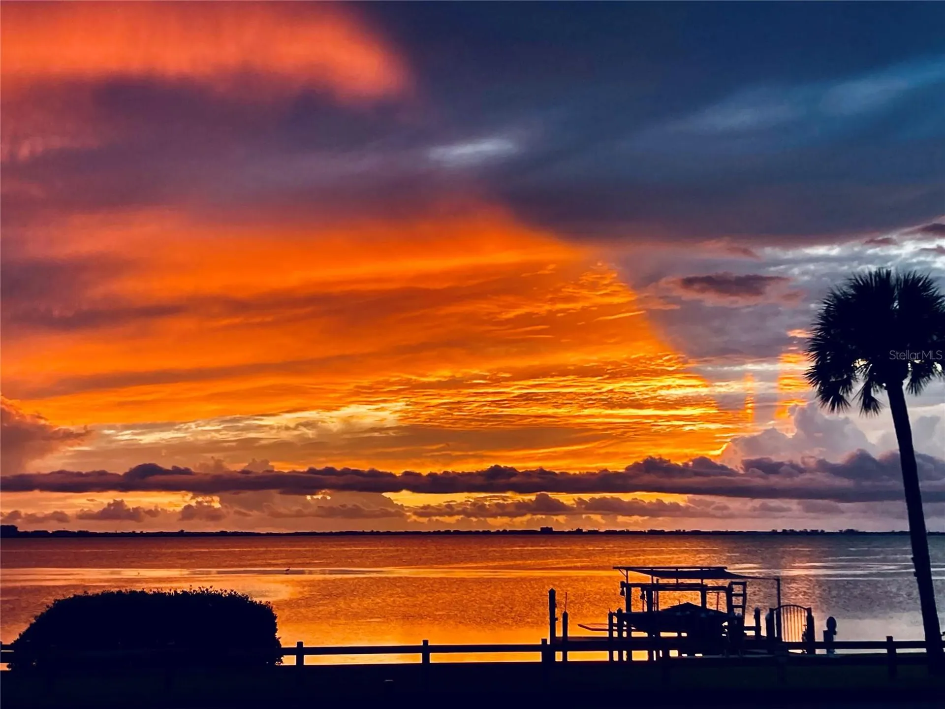 7927 Longbay Boulevard Sarasota FL 34243