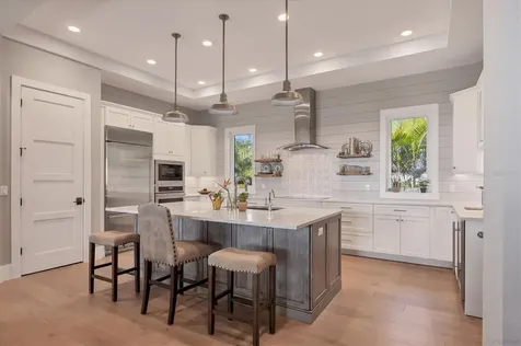 7927 Longbay Boulevard Sarasota FL 34243