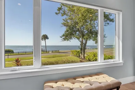 7927 Longbay Boulevard Sarasota FL 34243