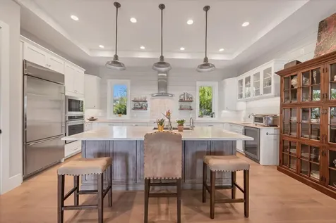 7927 Longbay Boulevard Sarasota FL 34243