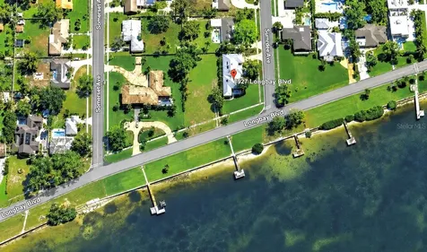 7927 Longbay Boulevard Sarasota FL 34243