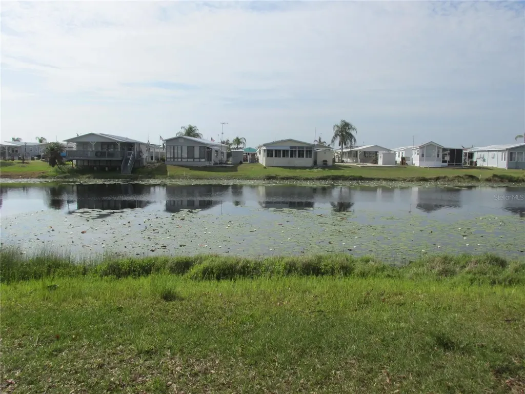 15 Red Quill Circle Lake Wales FL 33898