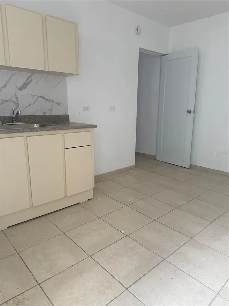 434 Calle Antartica San Juan PR 00920