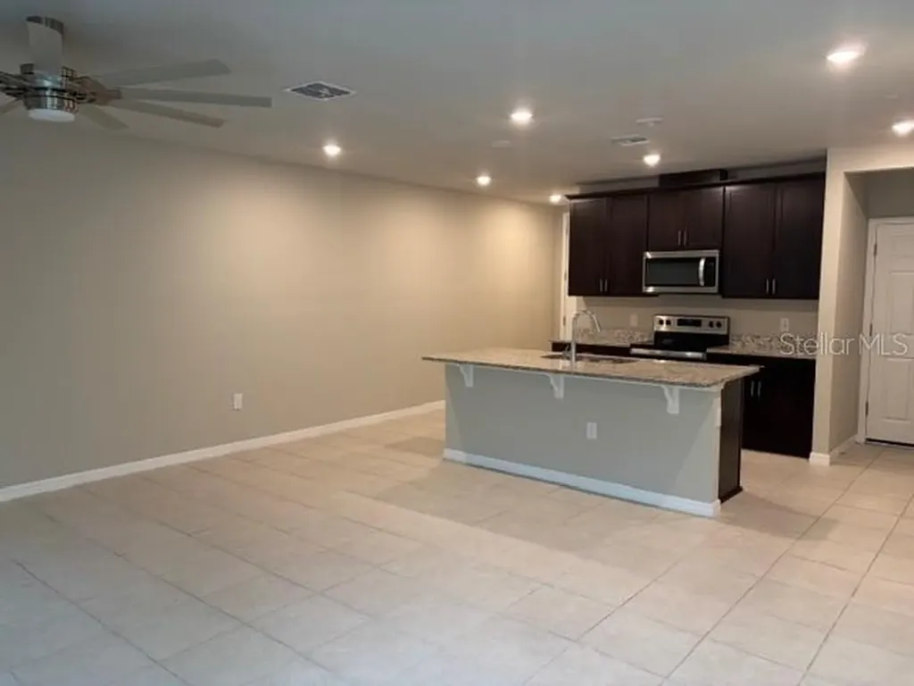 911 Robin Holly Ocoee FL 34761