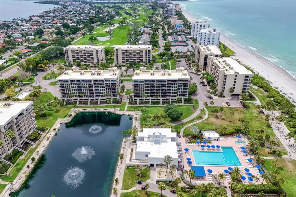 1095 Gulf Of Mexico Drive Longboat Key FL 34228