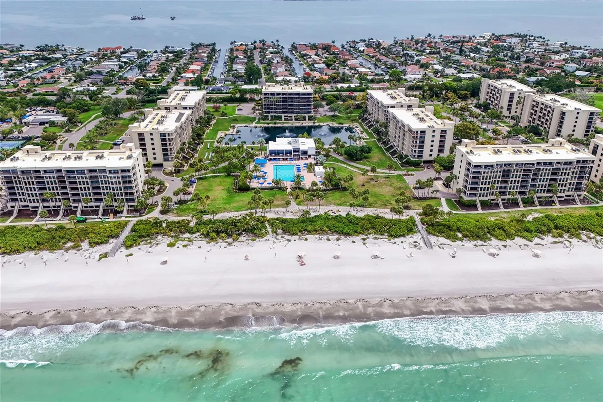 1095 Gulf Of Mexico Drive Longboat Key FL 34228