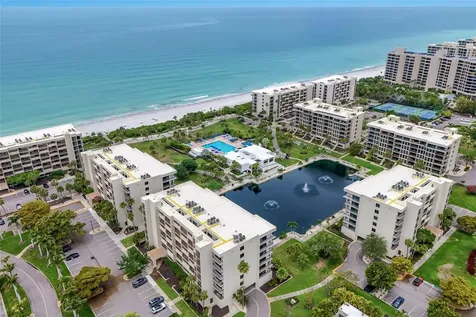 1095 Gulf Of Mexico Drive Longboat Key FL 34228