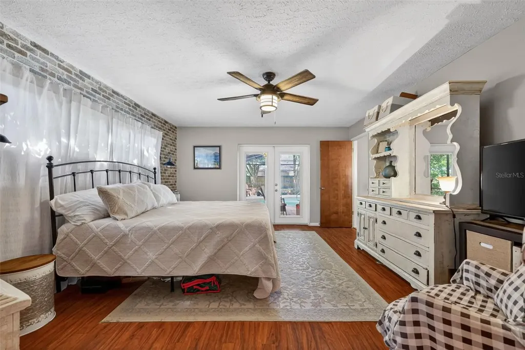 2713 Willow Oaks Drive Valrico FL 33594