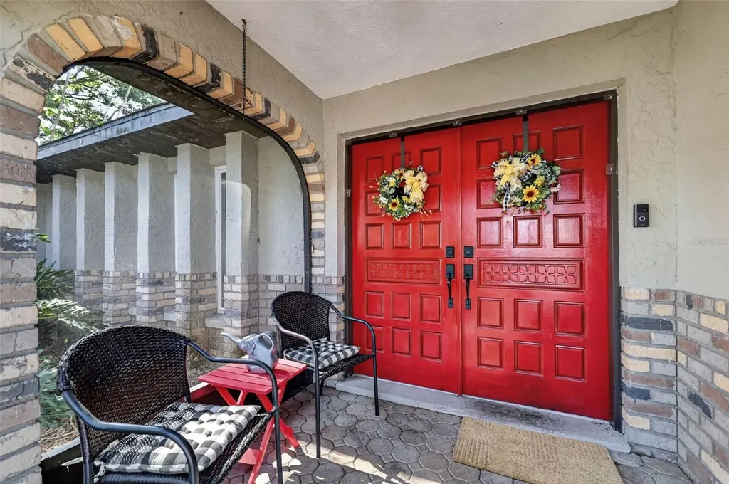 2713 Willow Oaks Drive Valrico FL 33594