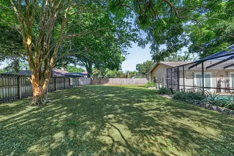 2713 Willow Oaks Drive Valrico FL 33594