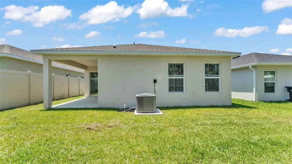 727 Chestnut Lane Auburndale FL 33823