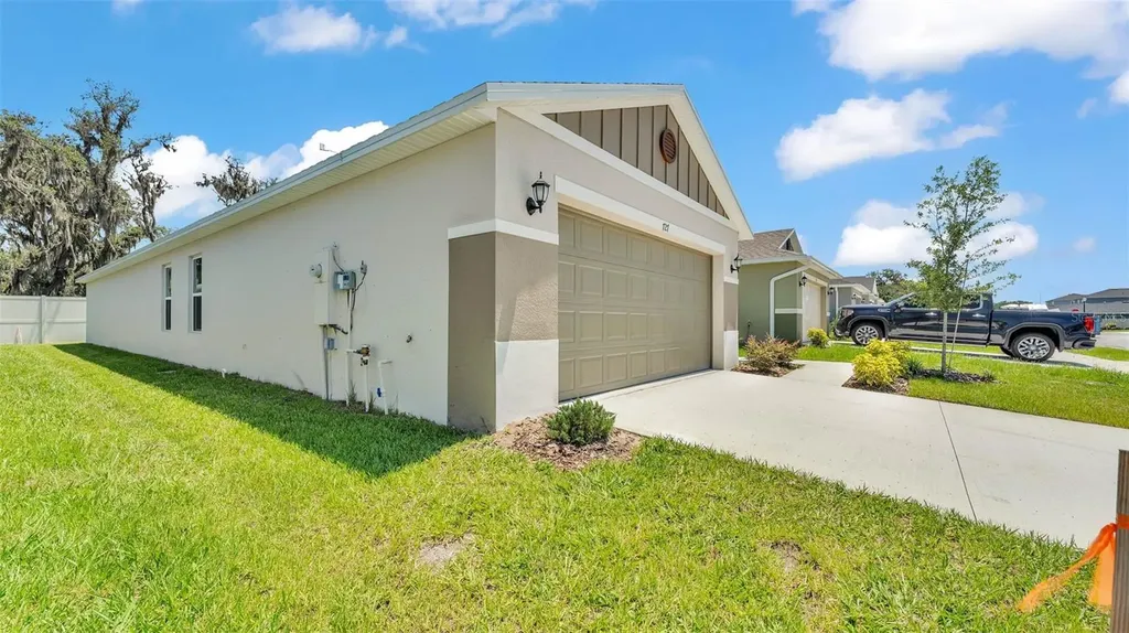727 Chestnut Lane Auburndale FL 33823