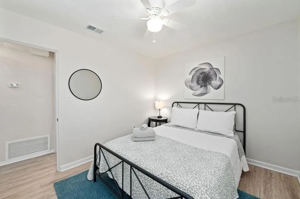 2676 Martin Street Sarasota FL 34237