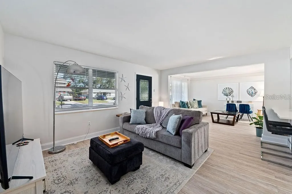 2676 Martin Street Sarasota FL 34237