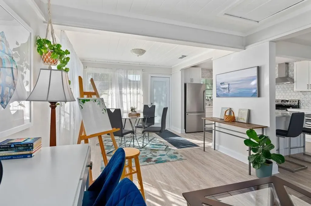 2676 Martin Street Sarasota FL 34237