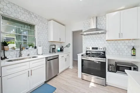 2676 Martin Street Sarasota FL 34237