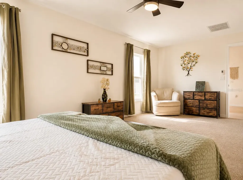 18 Bishop Lane Palm Coast FL 32137