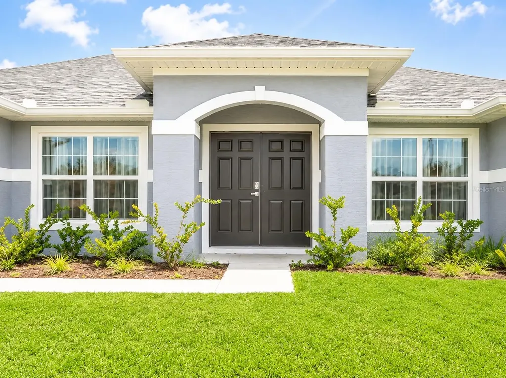 18 Bishop Lane Palm Coast FL 32137