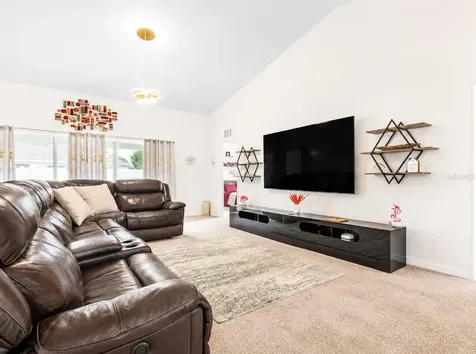 18 Bishop Lane Palm Coast FL 32137