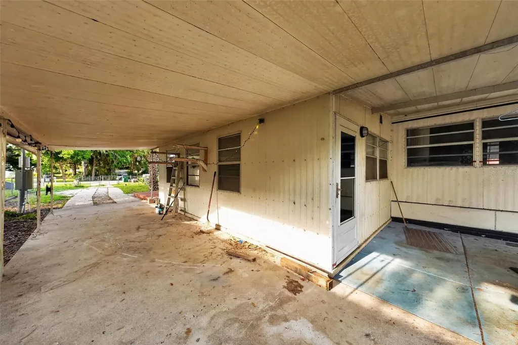 138 Indian Creek Road Oak Hill FL 32759