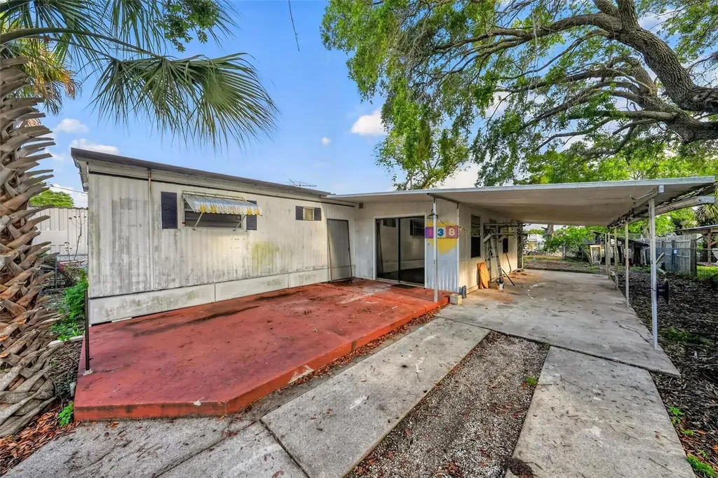 138 Indian Creek Road Oak Hill FL 32759
