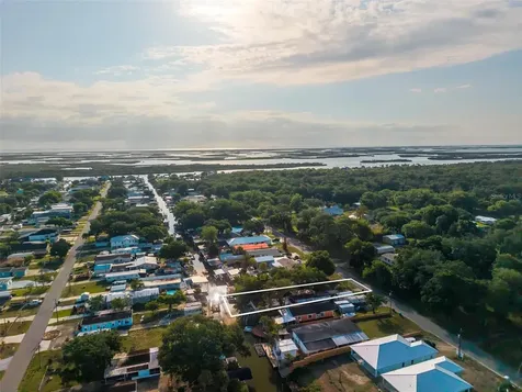 138 Indian Creek Road Oak Hill FL 32759
