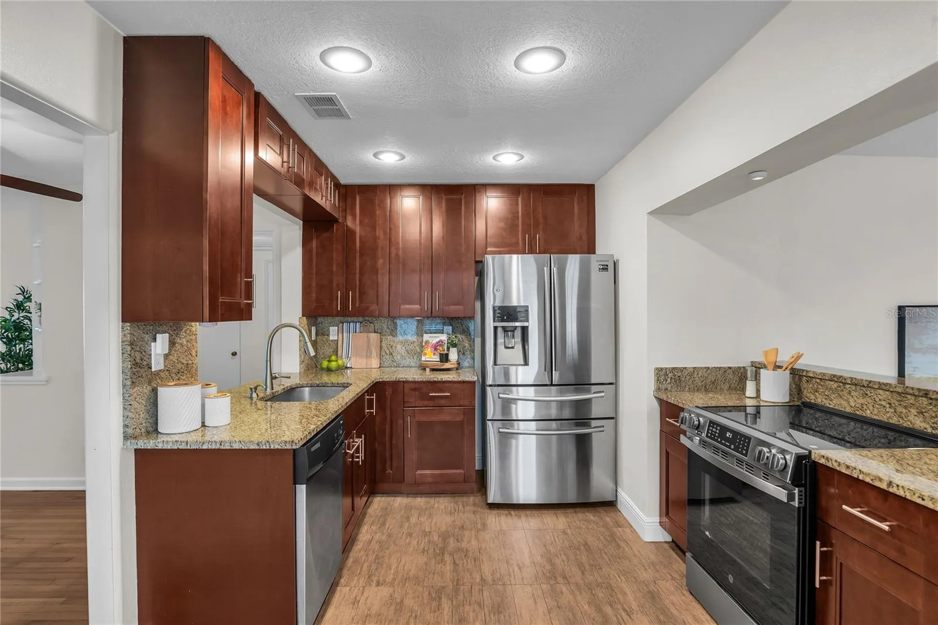 15 W Preston Street Orlando FL 32804