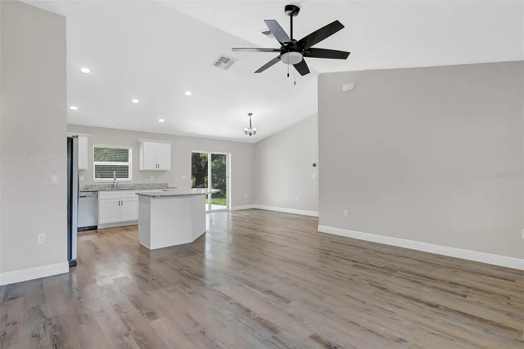 5 Locust Radial Circle Ocala FL 34472