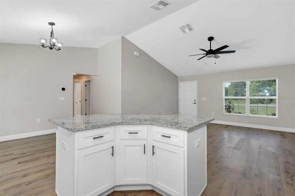 5 Locust Radial Circle Ocala FL 34472