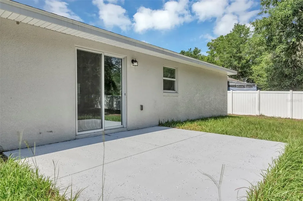 5 Locust Radial Circle Ocala FL 34472