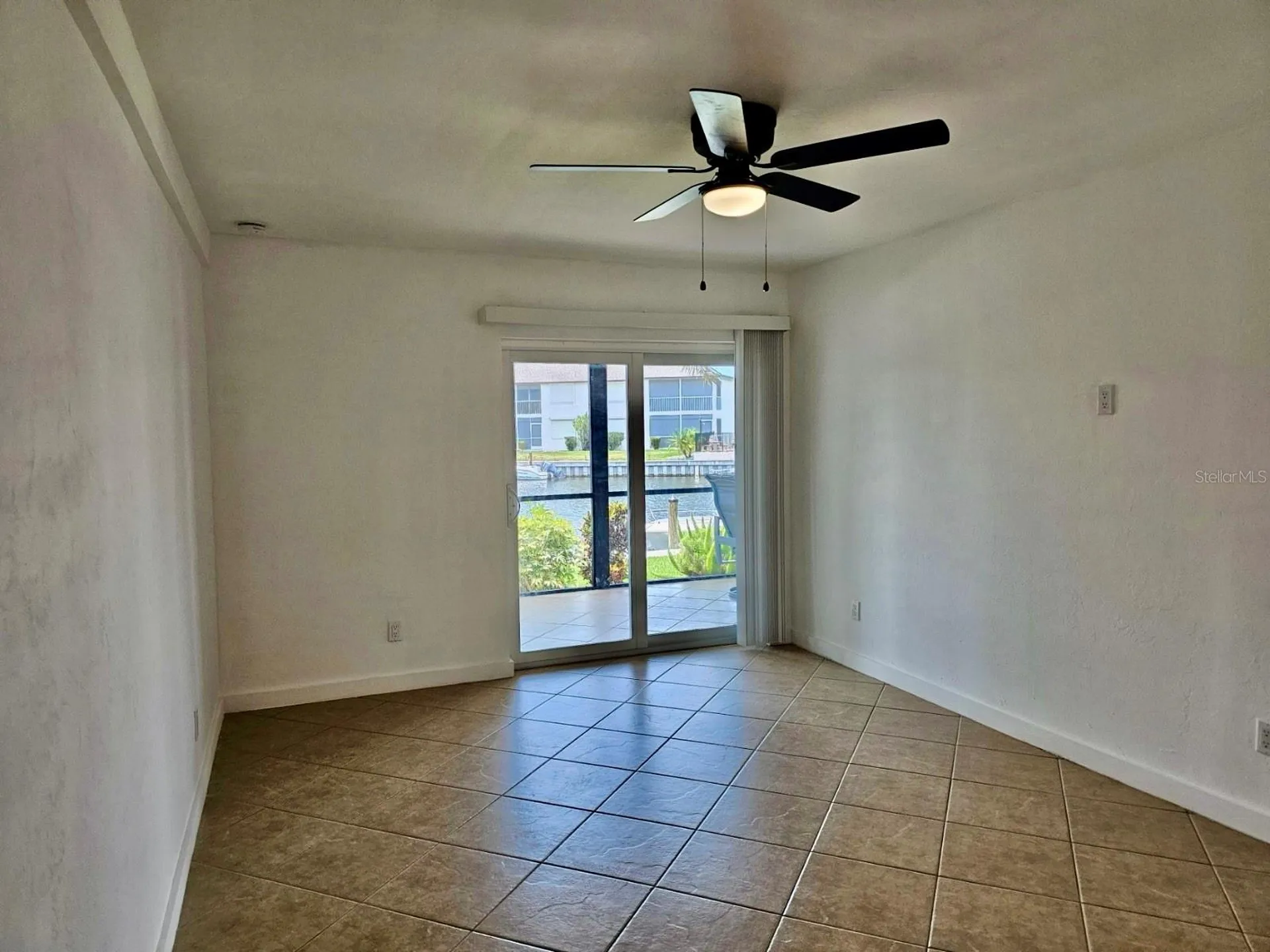 4722 SE 1st Place Cape Coral FL 33904