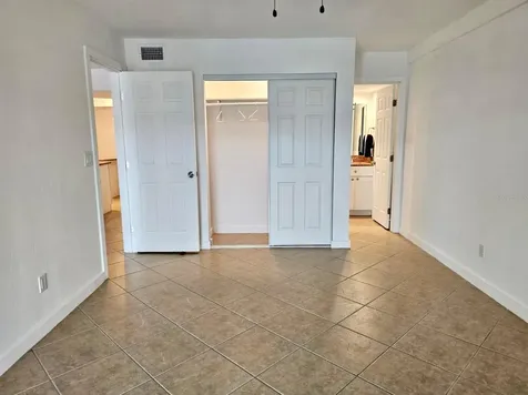 4722 SE 1st Place Cape Coral FL 33904