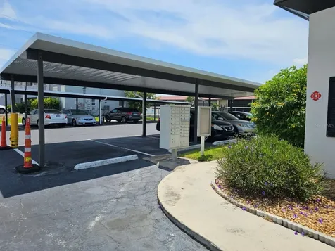 4722 SE 1st Place Cape Coral FL 33904