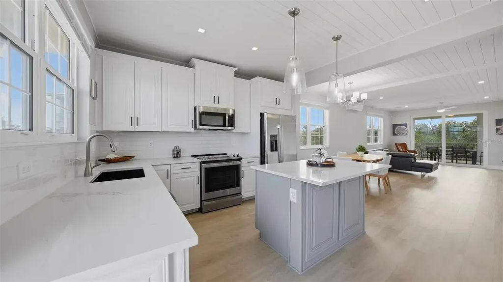 4207 Marina View Way Cortez FL 34215