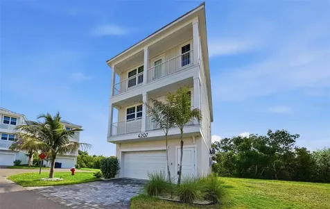4207 Marina View Way Cortez FL 34215