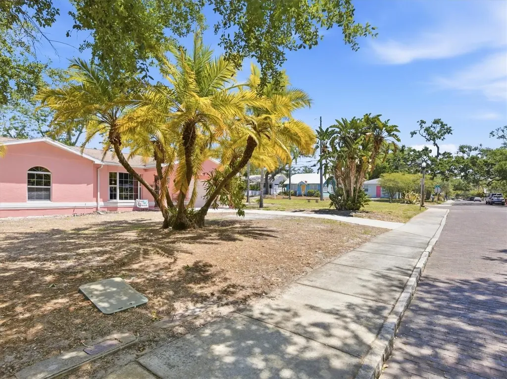 2ND Street N Safety Harbor FL 34695