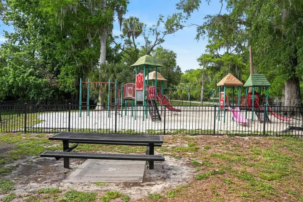 214 Perth Court Winter Springs FL 32708