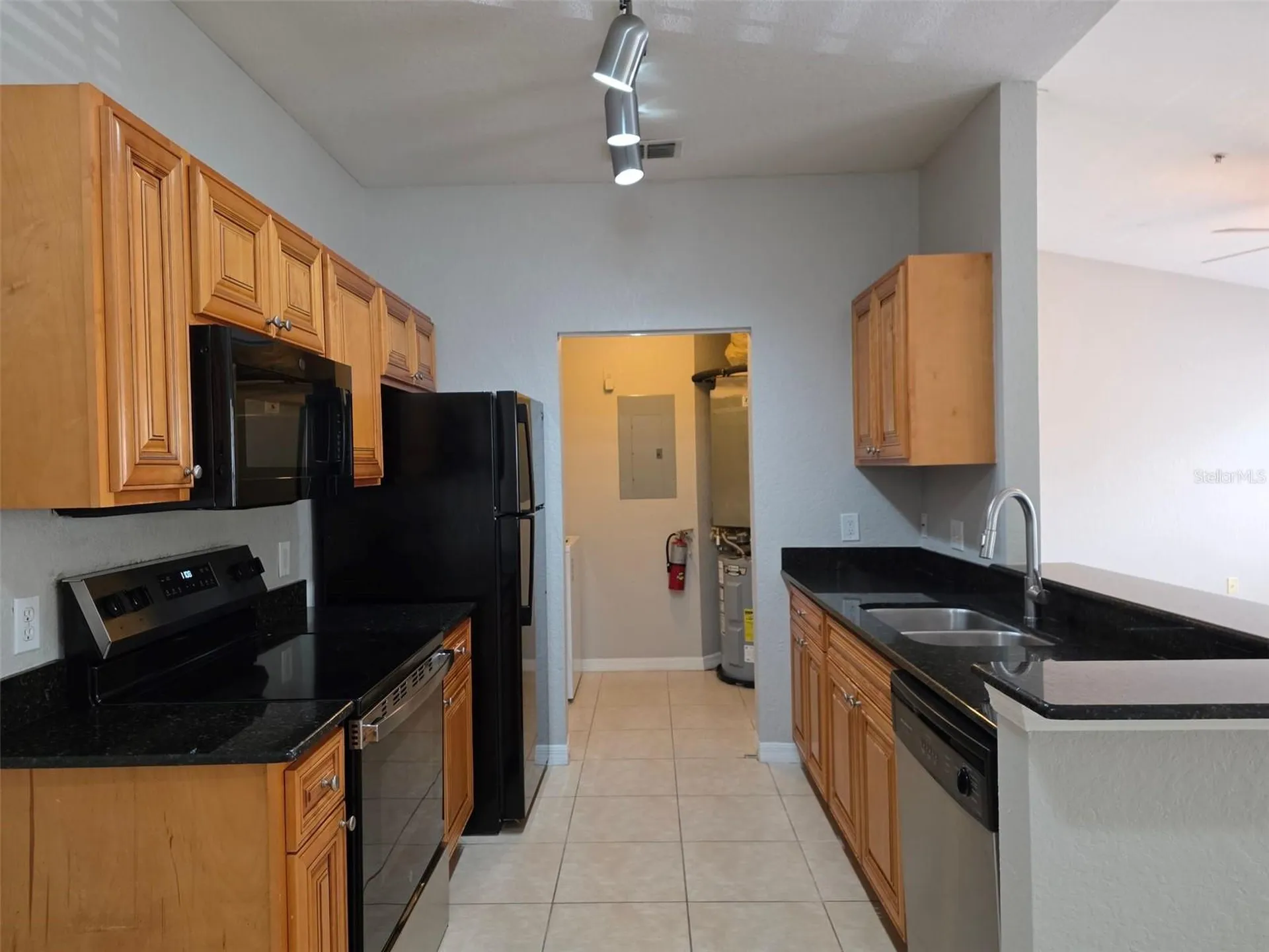 826 Grand Regency Point Altamonte Springs FL 32714