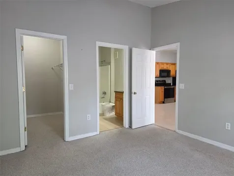 826 Grand Regency Point Altamonte Springs FL 32714