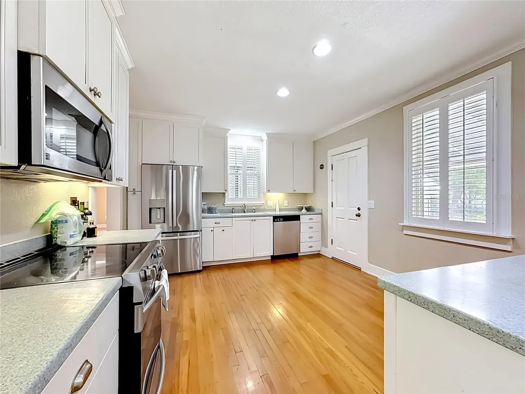 3621 1st Avenue W Bradenton FL 34205
