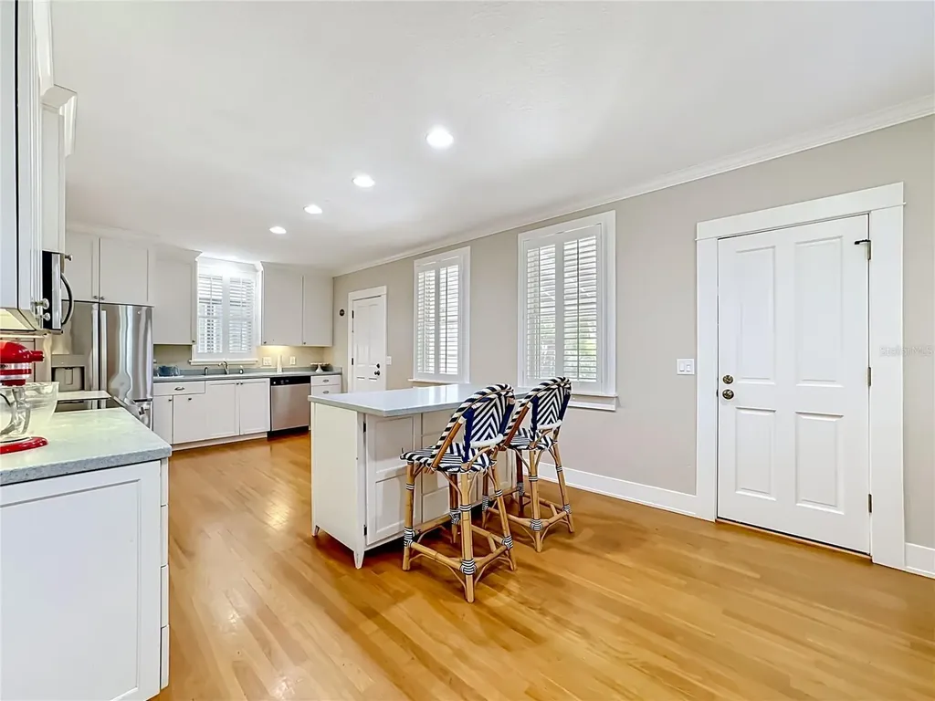 3621 1st Avenue W Bradenton FL 34205