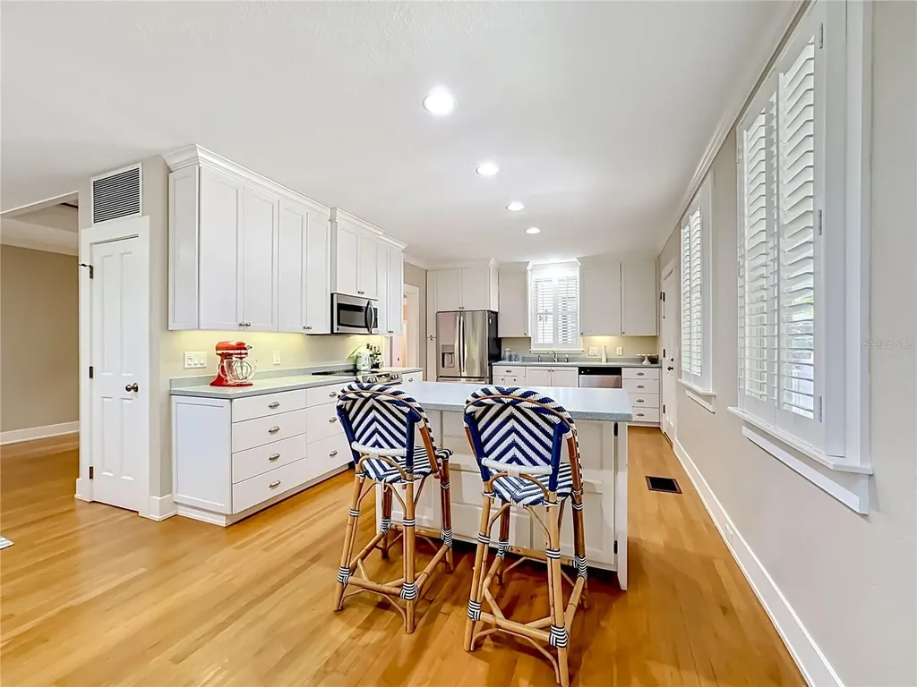 3621 1st Avenue W Bradenton FL 34205