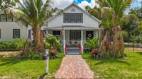 3621 1st Avenue W Bradenton FL 34205