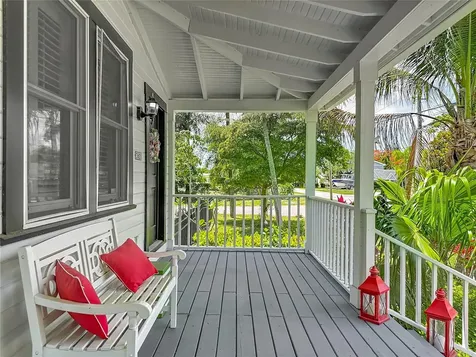 3621 1st Avenue W Bradenton FL 34205