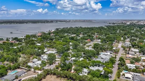 3621 1st Avenue W Bradenton FL 34205
