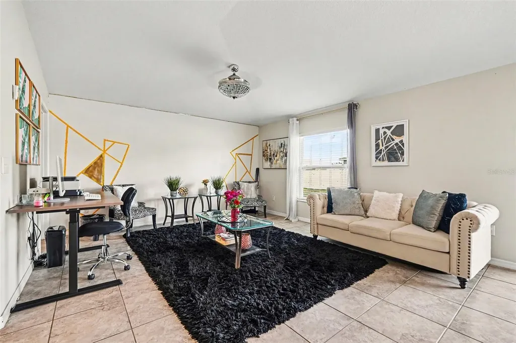 1733 Broad Winged Hawk Drive Ruskin FL 33570