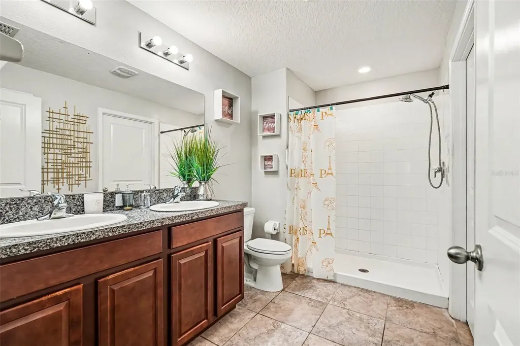 1733 Broad Winged Hawk Drive Ruskin FL 33570